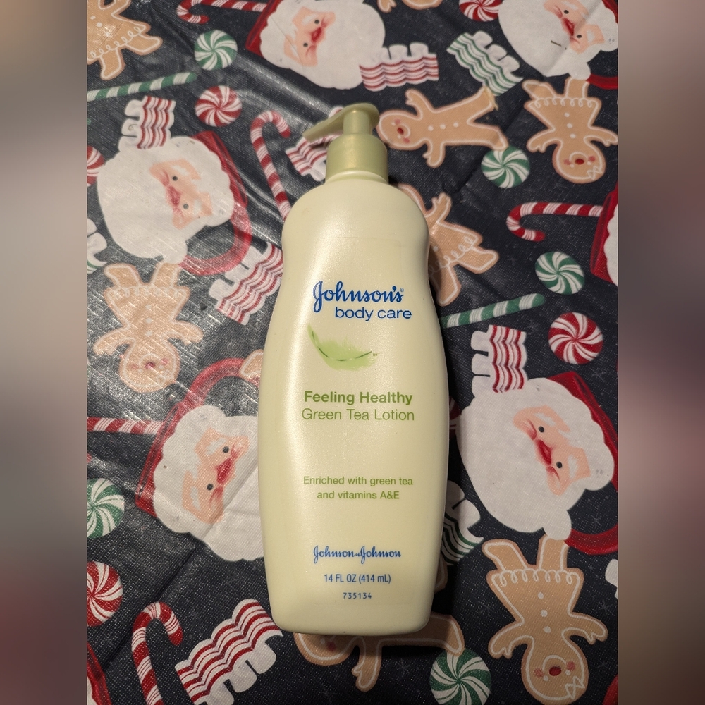 Rare & Vintage Johnson & Johnson Green Tea Lotion 14fl. oz. Brand New